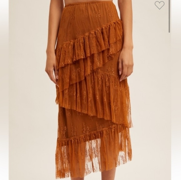 Hem & Thread Lace Tiered Skirt in Orange - Picture 2 of 3